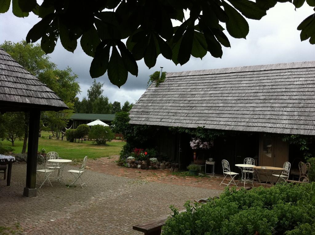 Chill Inn Bernati Ngoại thất bức ảnh